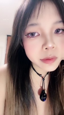 发育极好的00后大眼美女!【纯欲小狗】真是个极品炮架 绝对明星颜值 操起来很爽