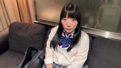 POK-032 【個人撮影】ぱっつん前髪の清楚系ビッチちゃんと生ハメ_ピル無しで膣奥に中出し※妊娠確定的