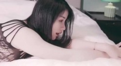 秀人网嫩模美七mia大奶顶级颜值 最新定制三点全露娇喘 超棒巨乳脸蛋还这么妩媚谁顶得住
